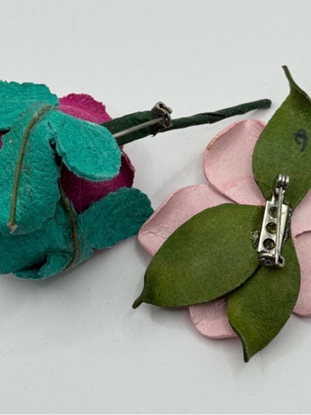 Vintage Brooch Lot – Curated Estate Collection - Picture 3 of 16